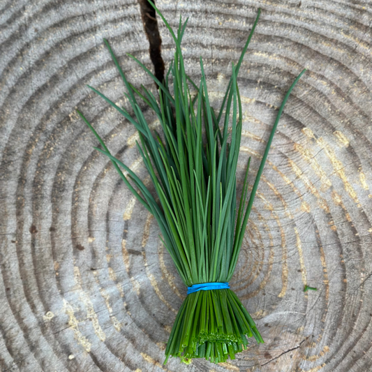 Herbs: Chives - per bunch